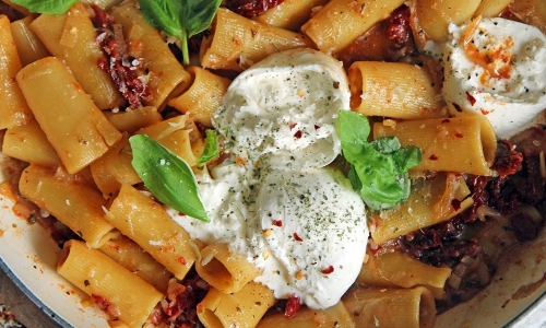 Rigatoni with Sun Dried Tomatoes and Burrata
