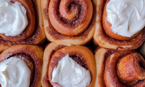 The Best Cinnamon Rolls Ever
