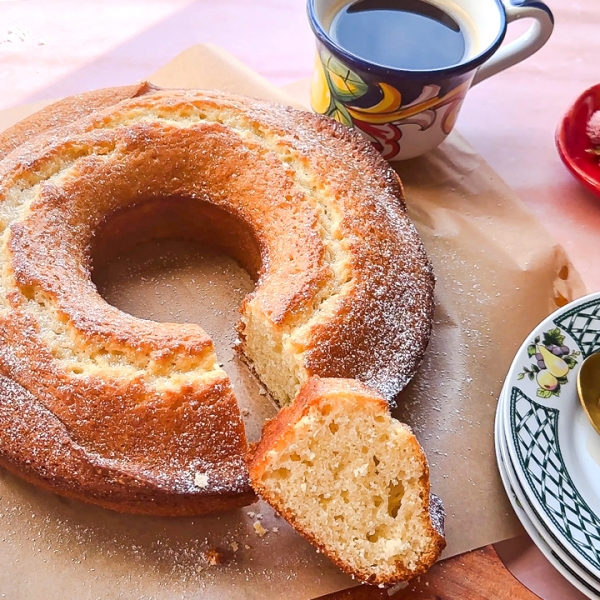 Italian Yogurt Cake